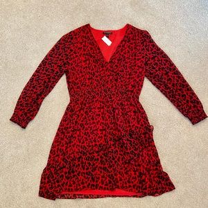 Banana Republic Dress size XL Red Leopard Ruffle